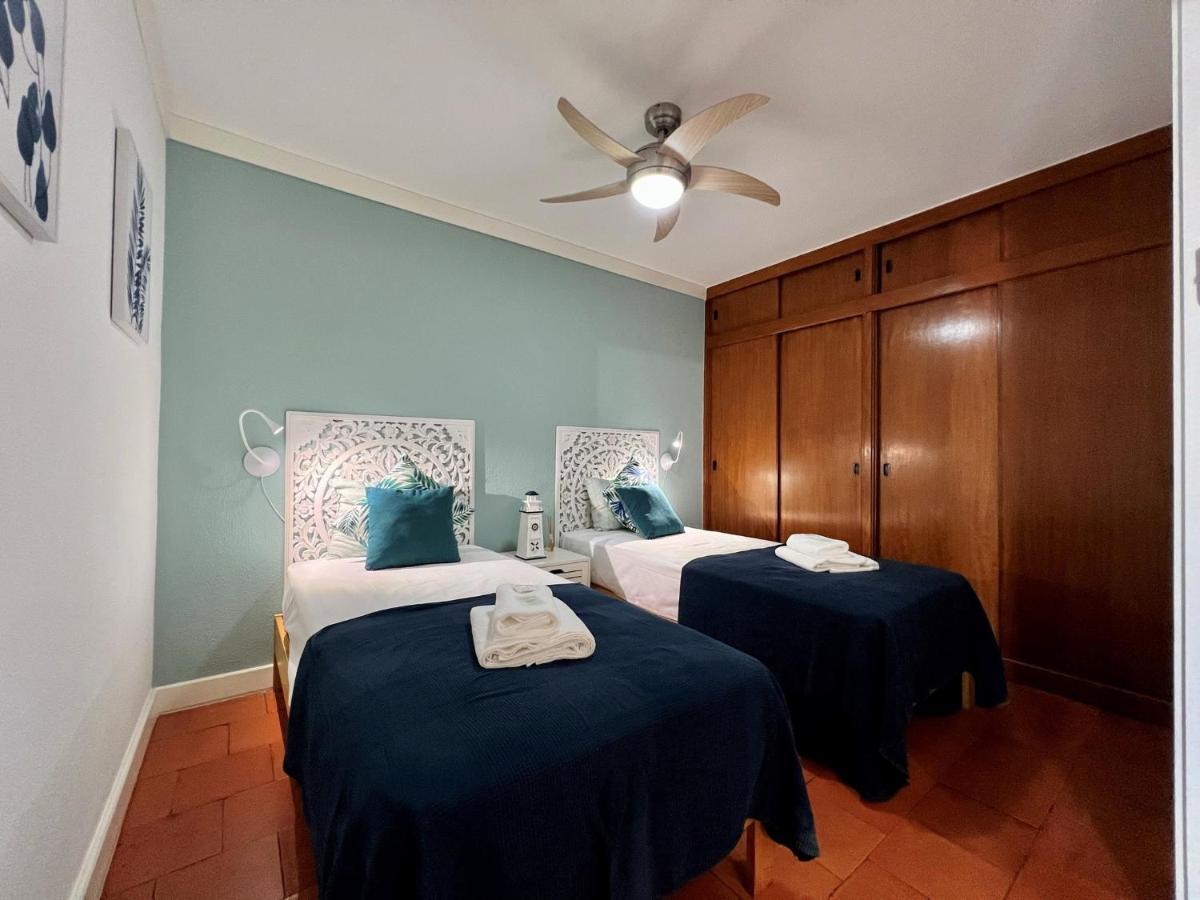 Armacao De Pera Brightness 2 With Pool By Homing Apartman Kültér fotó